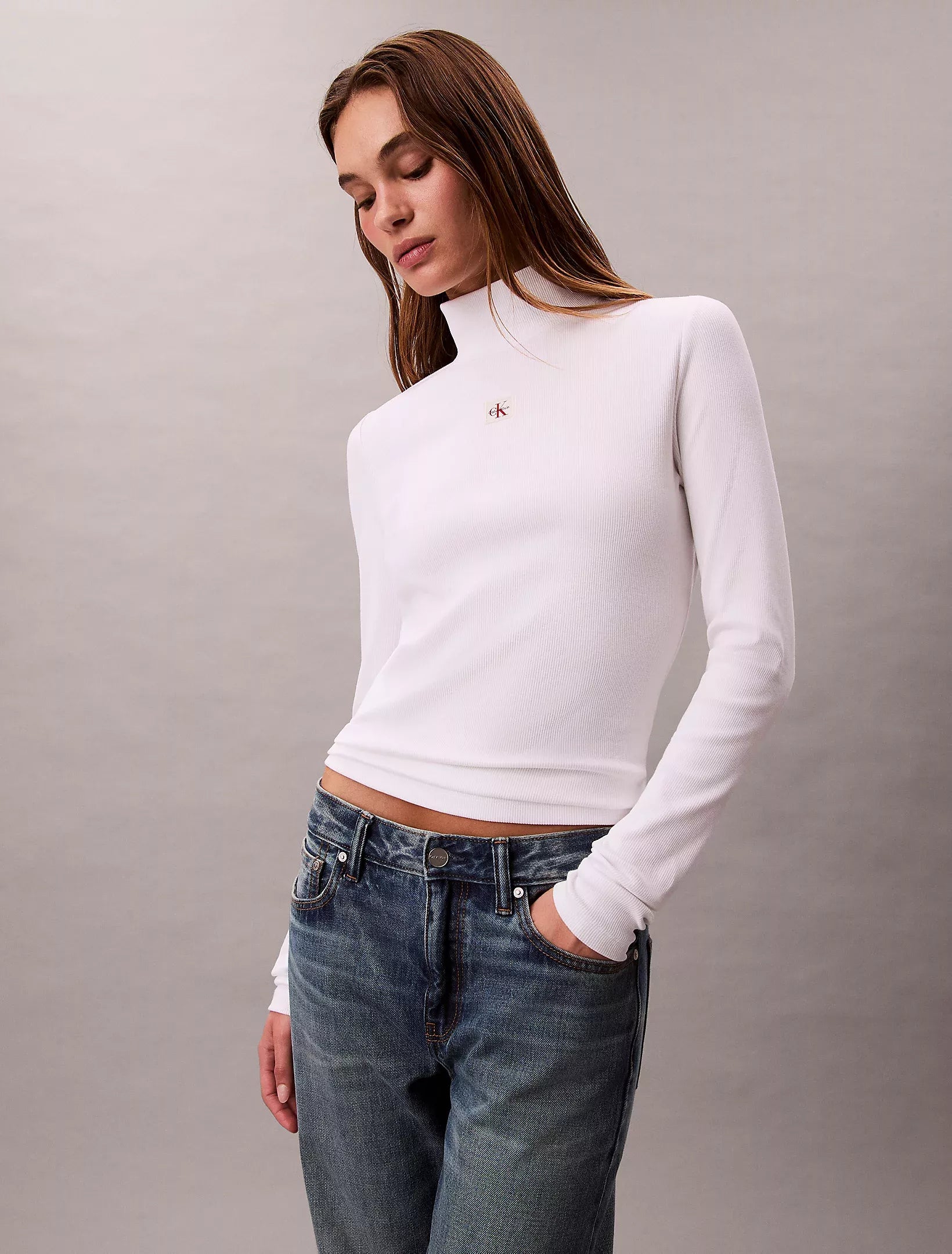 Calvin Klein Jeans Women’s White Turtleneck Knitwear