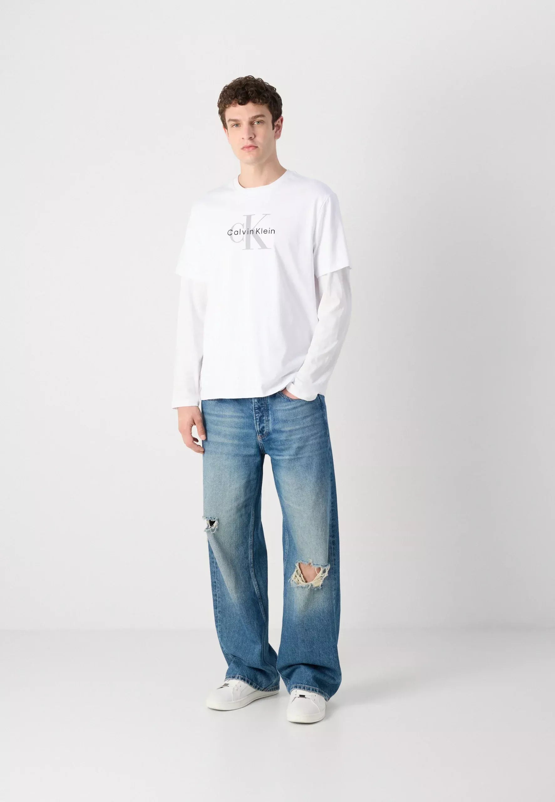 Calvin Klein Jeans Men’s White Printed Cotton T-Shirt